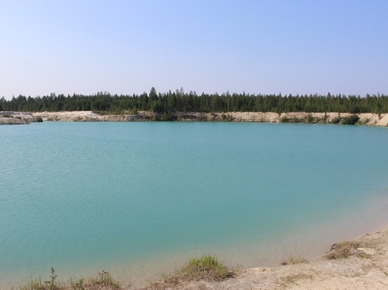 Жители Губкинского будут купаться и ловить форель в Голубом озере