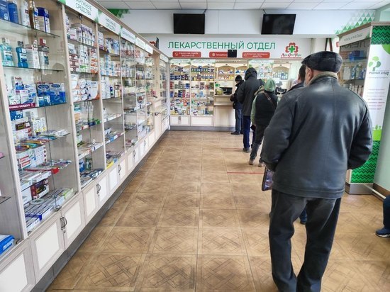 Петербуржцы смогут бронировать лекарства в аптеках по телефону справочной