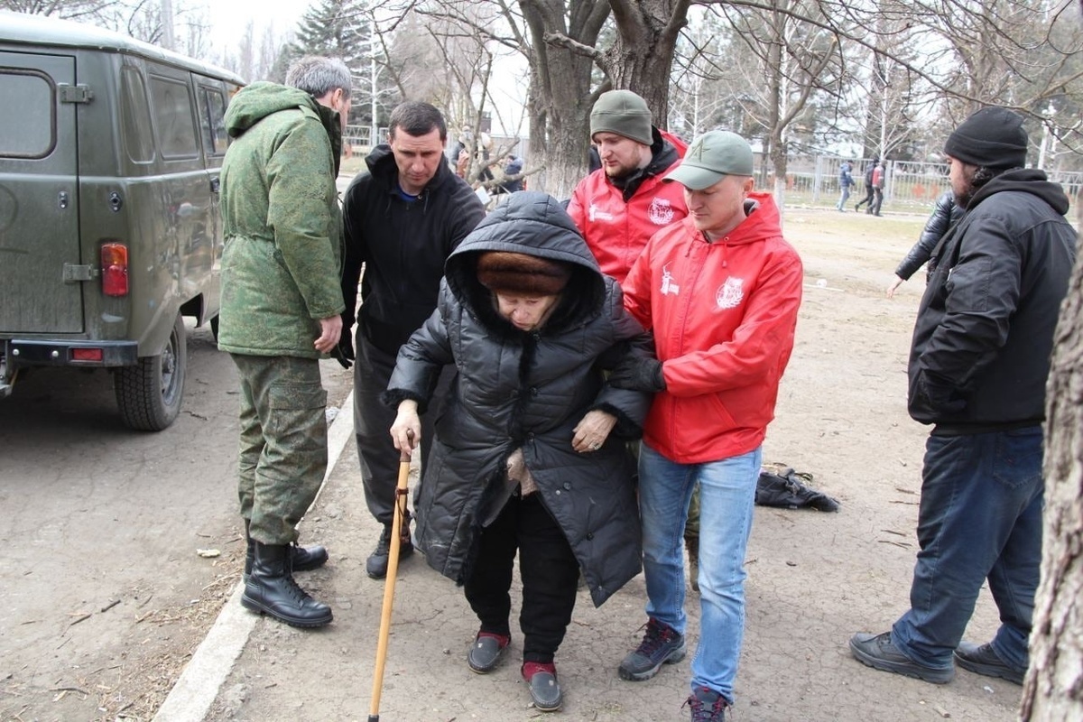 Волонтер из Твери побывал в Мариуполе, где помогал людям спастись из зоны  боевых действий - МК Тверь