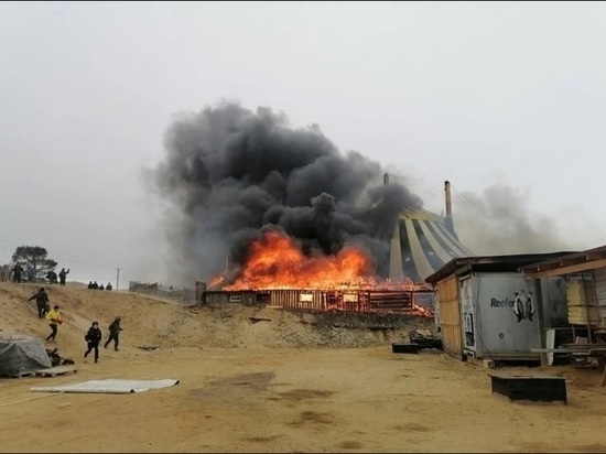 Турбаза «Порт Ольхон» горела в Хужире