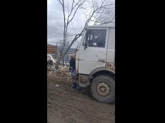 В Рязани водитель мусоровоза чуть не сбил мужчину