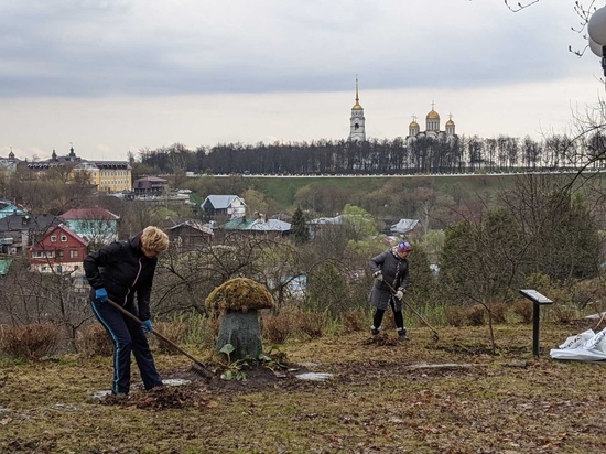 В городском субботнике поучаствовало 16 тысяч владимирцев
