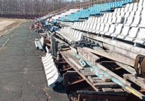 В пригороде Владивостока – в Артеме, полностью пришел в негодность стадион, где раньше проводились городские и краевые соревнования.