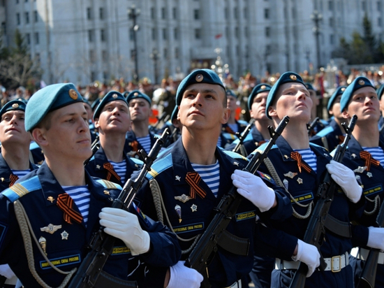 В Хабаровске начались репетиции парада на главной площади