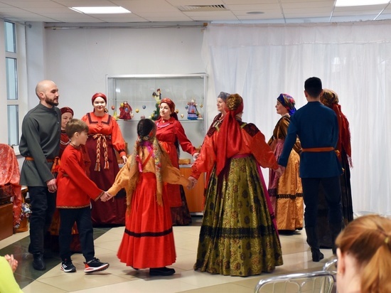 Перед началом концерта епископ Нарьян-Марский и Мезенский спросил, как на коми языке звучит «Христос воскресе!»