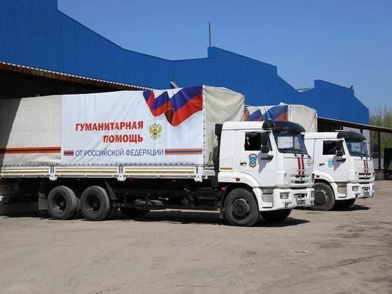 Грузовики гумконвоя привезли в Донецк продукты и воду