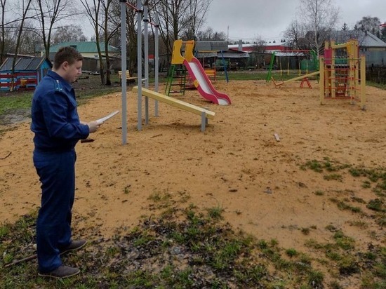 В Тульской области шесть детских игровых комплексов остались без технического обслуживания