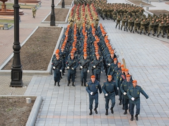 Спасатели готовятся к параду Победы в Хабаровске
