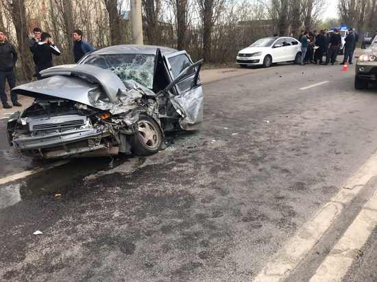 В Воронеже нарушение безопасной дистанции на дороге стоило водителю жизни