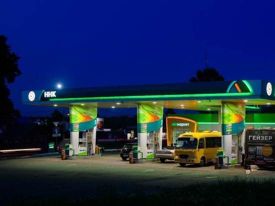 Цены на бензин зафиксировались в Хабаровском крае