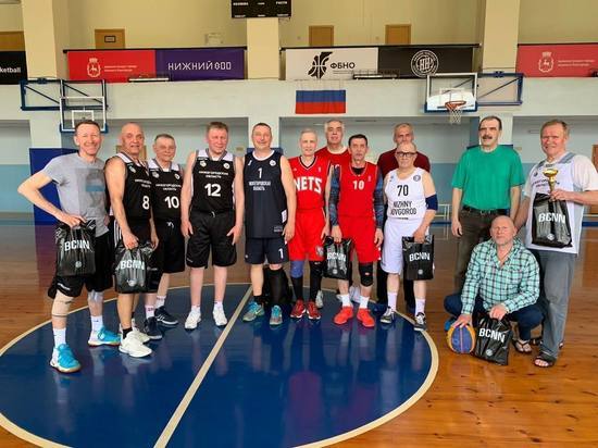 Турнир по стритболу среди ветеранов прошел в Нижнем Новгороде