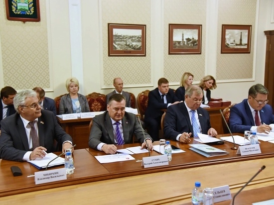 Региональные спикеры проведут заседание в Петербурге