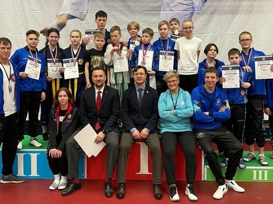 Костромские юниоры взяли «золото» на соревнованиях по олимпийскому тхэквондо и хапкидо в Петербурге