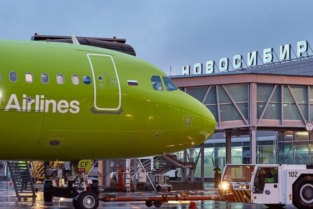 норильск на катретроссии. карта филиалов. анадырь новосибирск. самолет чита чукотка. чукотский автономный округ г.