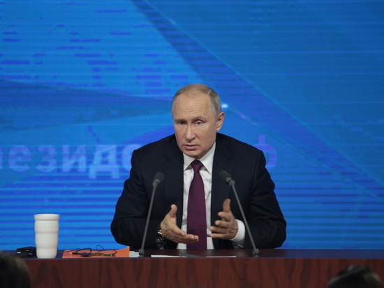 Путин 27 апреля приедет в Петербург на встречу с Советом законодателей