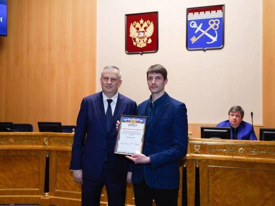 Молодой ученый-физик из Гатчины получил грант президента России