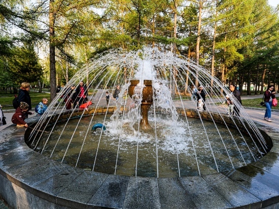 Первый фонтан запустили на улице Чокана Валиханова в Омске