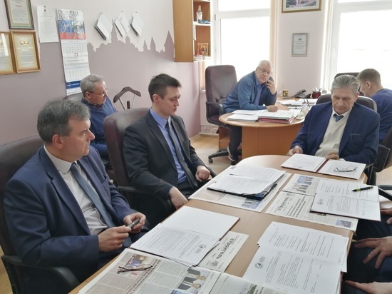 Объединение смоленских строителей пригласило начальника регионального департамента на заседание Правления