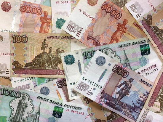 Экс-экономист школы похитила со счета около 3 млн рублей