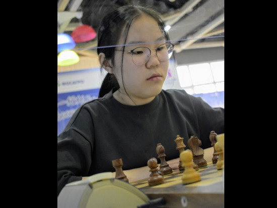 Бронзу первенства России по шахматам взяла 13-летняя Яна Жапова из Забайкалья