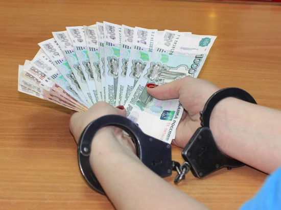Иностранец заплатит огромный штраф за взятку сотруднику ФСБ на Сахалине