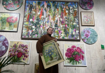 «Цветы и только» – так называется выставка, которая предлагает пересмотреть привычные представления о натюрморте и становится ответом на отмену русской культуры на Западе