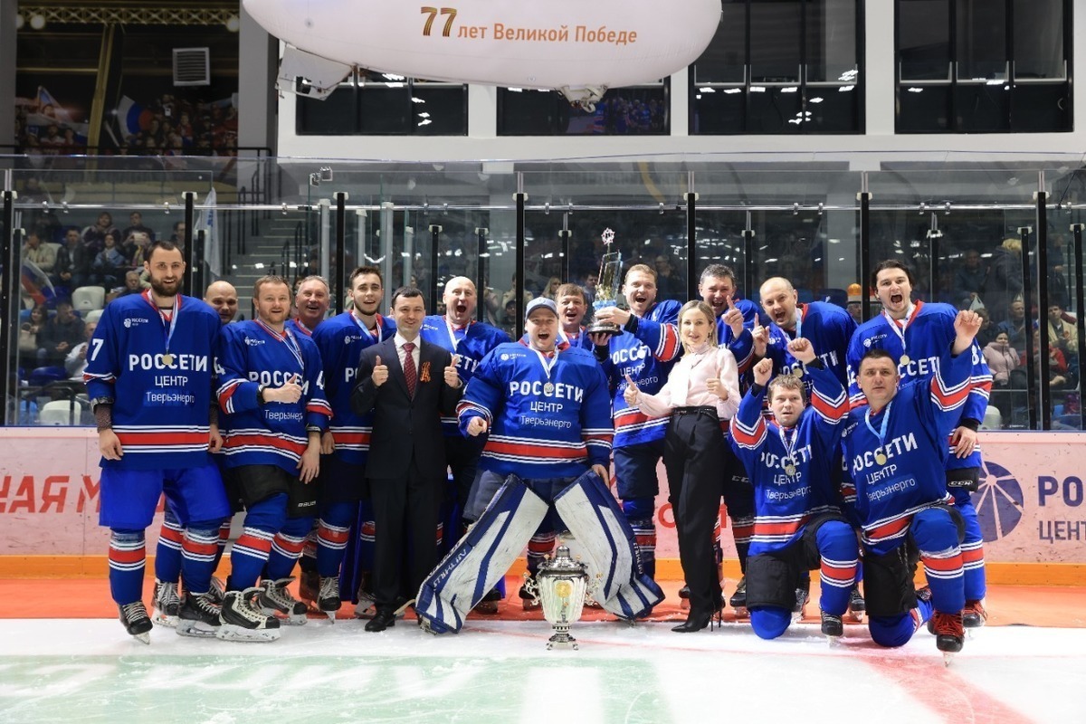 В Туле наградили победителей VIII хоккейного турнира «Росcети Центр» и «Росcети Центр и Приволжье»