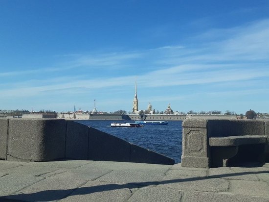 Петербург встретит последний день апреля солнцем и прохладой