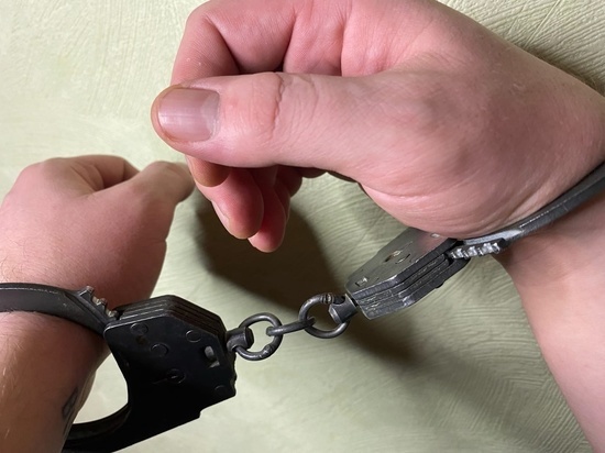 Ростовчанин напал на судебных приставов при попытке выселить его из квартиры