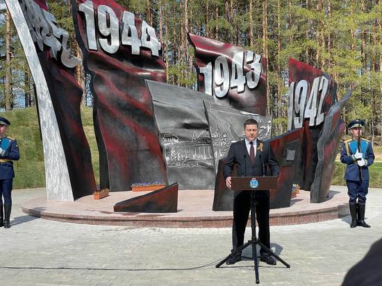 Псковский губернатор: все жители Идрицы контролировали ход строительства памятника