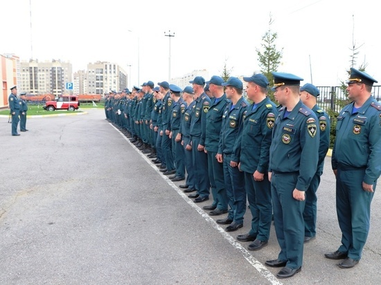 Максим Егоров поздравил с профессиональным праздником работников и ветеранов пожарной службы