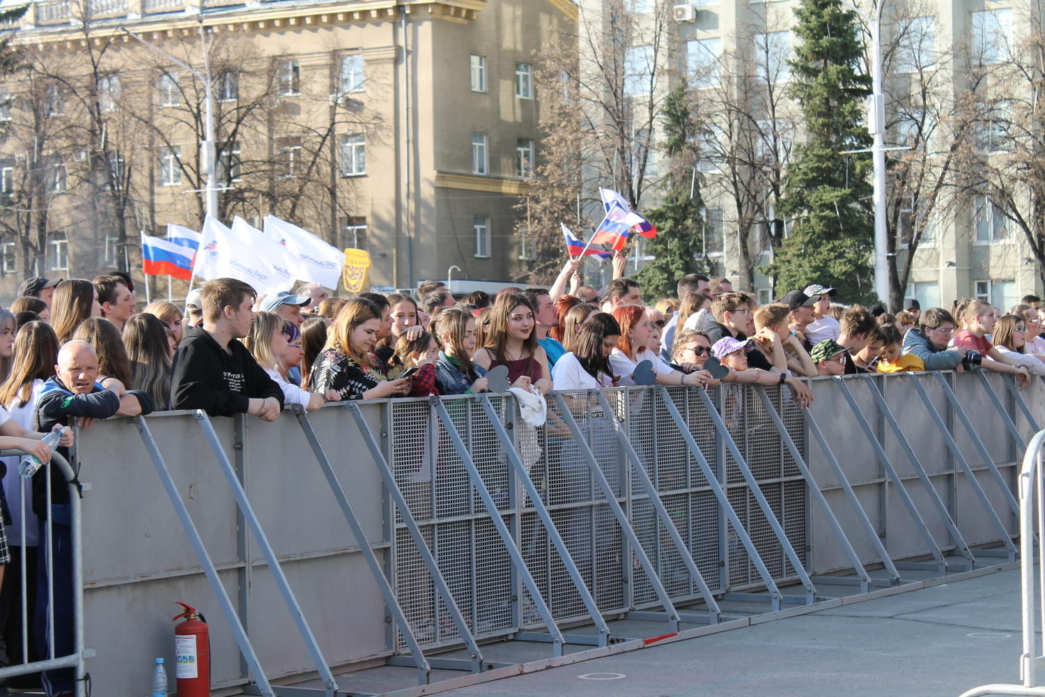 "ZaКузбасс": Давно на площади Советов в Кемерове не было столько народа