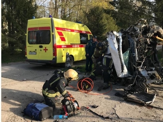 В Калининградской области пожарные устранили последствия ДТП