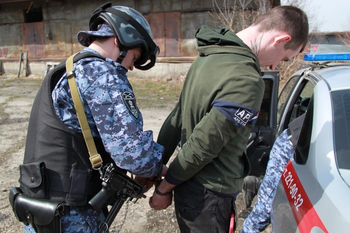 Выставку вооружения покажут сотрудники Росгвардии в Новосибирске - МК