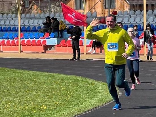Белгородский губернатор с семьей поучаствовал в областном марафоне