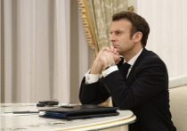 Президент Франции Эммануэль Макрон призвал лидера России Владимира Путина позволить дальнейшую эвакуацию с завода "Азовсталь"