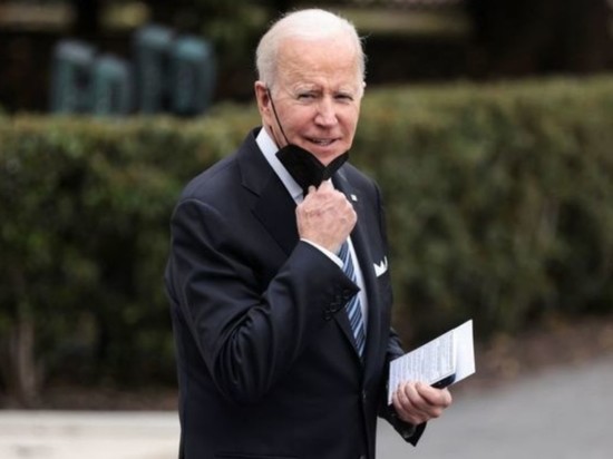 Байден перепутал Украину с Россией во время выступления перед оружейниками