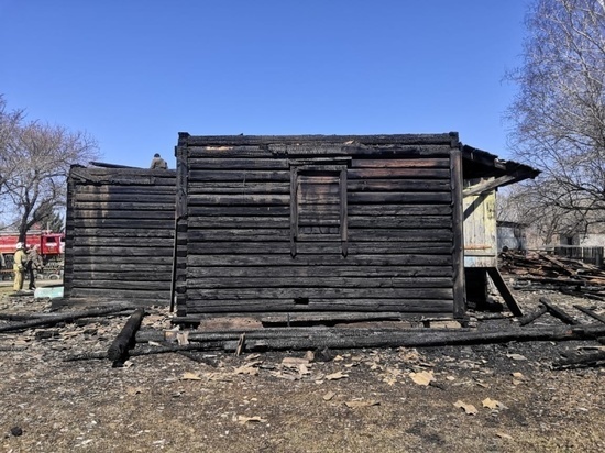 Сельчане в Амурской области остались без Дома культуры из-за пожара