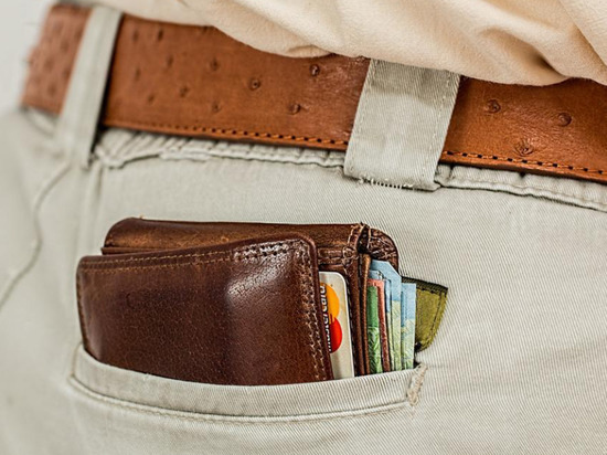 Речь идет о краже с банковского счета