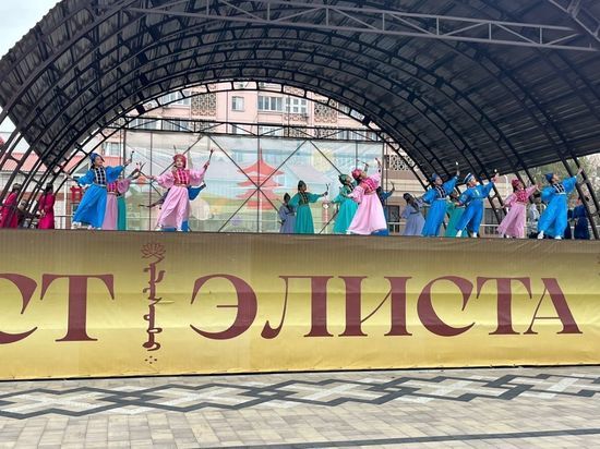 В Калмыкии завершился Фестиваль тюльпанов