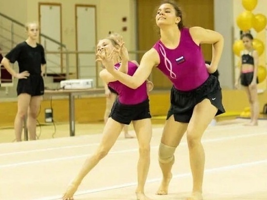 Акробаты из Кирова завоевали 9 медалей на всероссийских соревнованиях