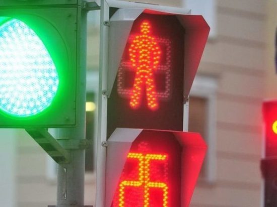 Жители Кирова обсуждают плохую регулировку городских светофоров