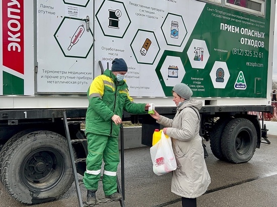 Свыше 9 тонн опасных отходов собрали петербургские экопункты в апреле