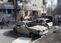 Женщина погибла из-за обстрелов украинскими войсками Ясиноватой, сообщает штаб территориальной обороны республики
