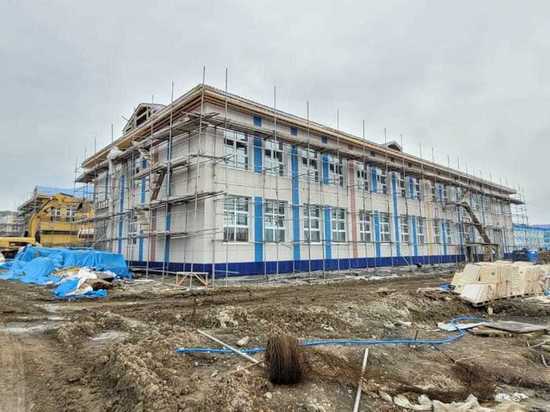 Новую школу и центр культурного развития достроят в Шахтерске в этом году