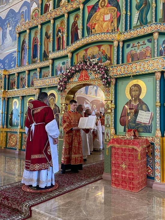 Митрополит Георгий освятил храм при православной гимназии в Нижнем Новгороде