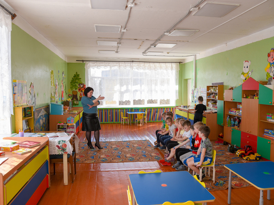 Новодугинскому детскому саду исполнилось сорок лет