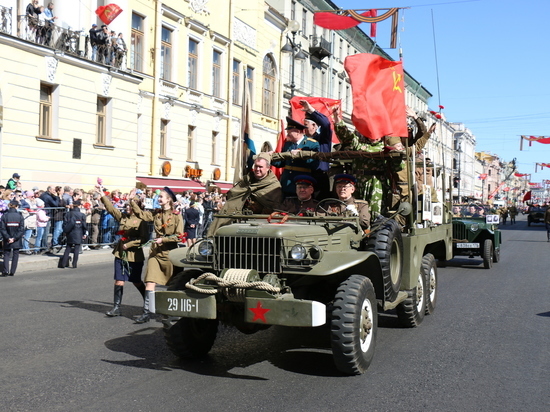Ленинградцы впервые смогут посмотреть прямую трансляцию Парада и «Бессмертного полка» из Гатчины
