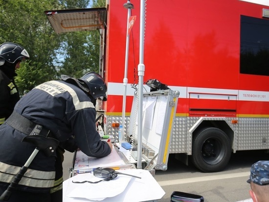 Один погиб, двоих доставили в больницу после пожара на севере Волгограда