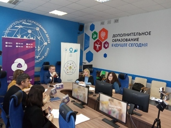 Костромской департамент образования разъяснил чем будут заниматься в школах «навигаторы детства»